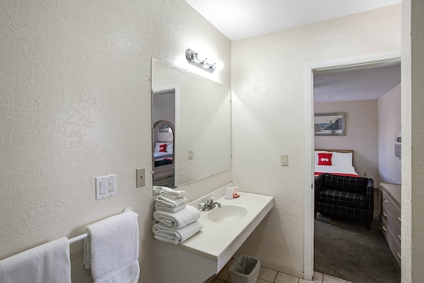 Foto van Yuma AZ | 3 Queensize bedden - Vakantiehuis in Yuma AZ - BathRoom