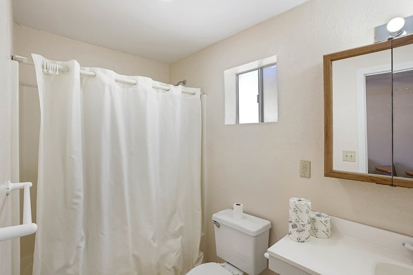 Foto van Yuma AZ | 3 Queensize bedden - Vakantiehuis in Yuma AZ - BathRoom