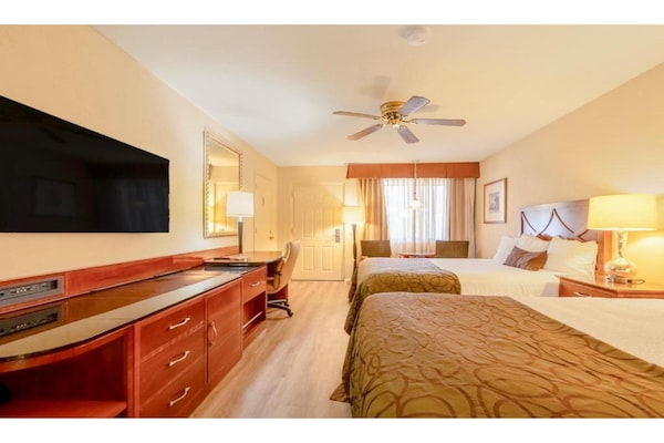 Foto van 2 tweepersoonsbedden (queensize) | NSMK | Yuma, Arizona - Facilities