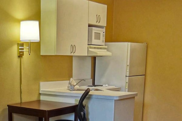 Foto van 1 Queensize Bed | Niet-roken, Keuken - Vakantiehuis in Huntsville AL - Kitchen