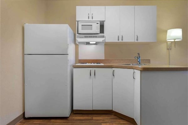 Foto van Studio 6 Sacramento|1 Queen|ADA|RI Douche|RK|Keuken - Facilities