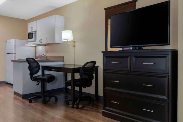 Foto van Studio 6 Sacramento|1 Queen|ADA|RI Douche|RK|Keuken - Facilities