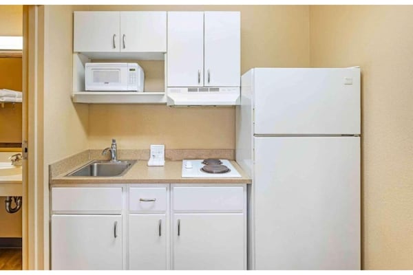 Foto van 1 Queensize Bed | Niet-roken, Keuken - Vakantiehuis in Sacramento CA - Kitchen