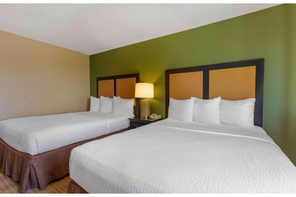 Foto van 2 Tweepersoonsbedden | Niet-roken, Keuken - Vakantiehuis in South Bend IN - BedRoom