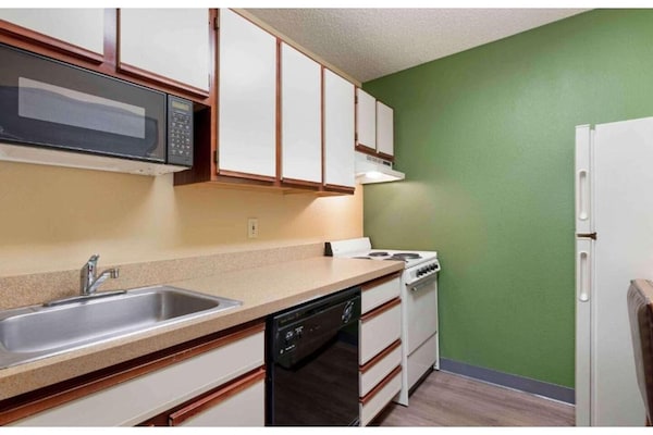 Foto van 2 Tweepersoonsbedden | Niet-roken, Keuken - Vakantiehuis in South Bend IN - BedRoom