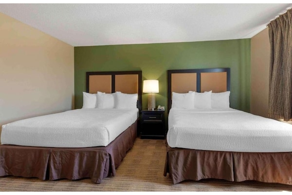 Foto van 2 Tweepersoonsbedden | Niet-roken, Keuken - Vakantiehuis in South Bend IN - BedRoom
