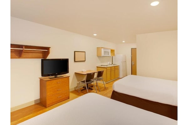 Foto van 2 Tweepersoonsbedden | Roken, Keuken - Vakantiehuis in Shreveport LA - BedRoom