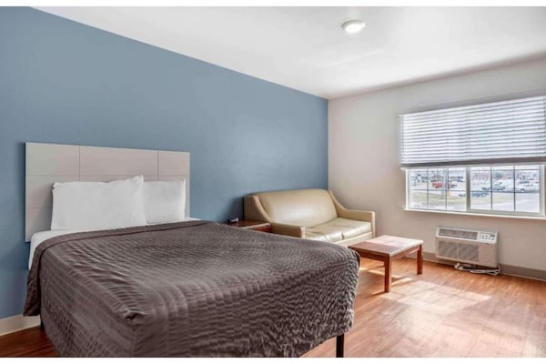Foto van 1 Tweepersoonsbed | Ada/bad/roken/keuken - Vakantiehuis in Wichita KS - BedRoom