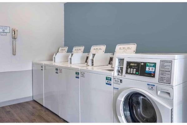 Foto van 1 Tweepersoonsbed | Ada/bad/roken/keuken - Vakantiehuis in Wichita KS - Facilities
