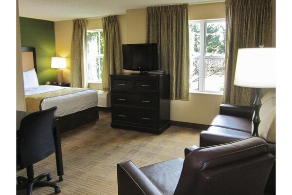 Foto van 1 Kingsize Bed | Toegankelijk Voor Gehoor, Keuken - Vakantiehuis in Jackson - BedRoom