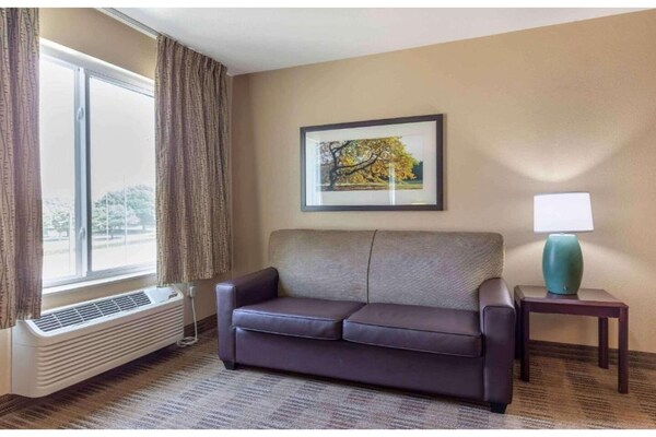 Foto van 1 Kingsize Bed | Toegankelijk Voor Gehoor, Keuken - Vakantiehuis in Jackson - Facilities