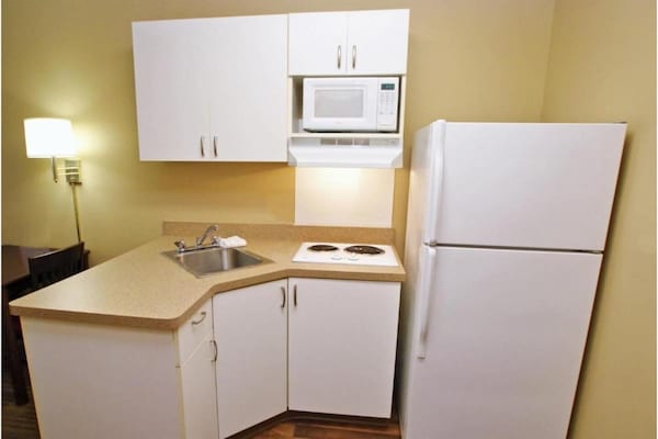Foto van Studio 6 Buffalo | Gezellige kamer met 2 tweepersoonsbedden, NSMK | Keuken - Kitchen