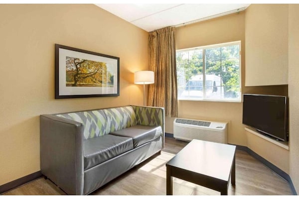 Foto van Gezellige Queen Suite, Nsmk Keuken | Studio 6 Fishkill - Facilities