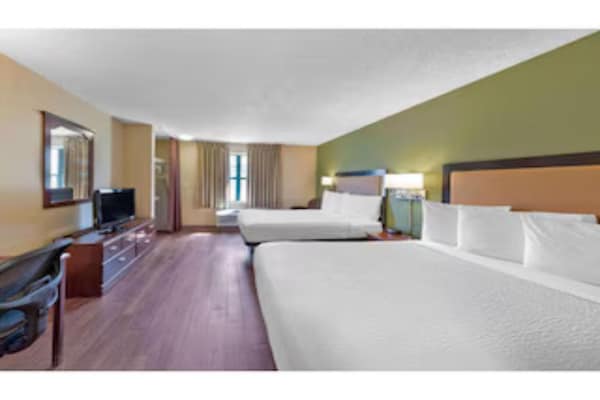 Foto van 2 Tweepersoonsbedden | Niet-roken, Keuken - Vakantiehuis in Rochester NY - BedRoom