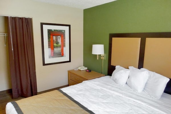 Foto van 1 Queensize Bed | Niet-roken, Keuken, Slaapbank - Vakantiehuis in Philadelphia - BedRoom