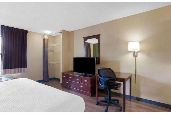 Foto van 1 tweepersoonsbed (queensize) | Rookvrij, Keuken - Vakantiehuis in Rochester NY - BedRoom