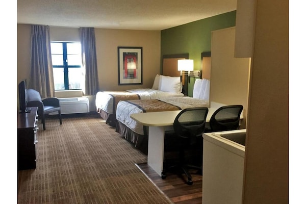 Foto van 2 tweepersoonsbedden | Rookvrij, Keuken - Vakantiehuis in Rochester NY - BedRoom