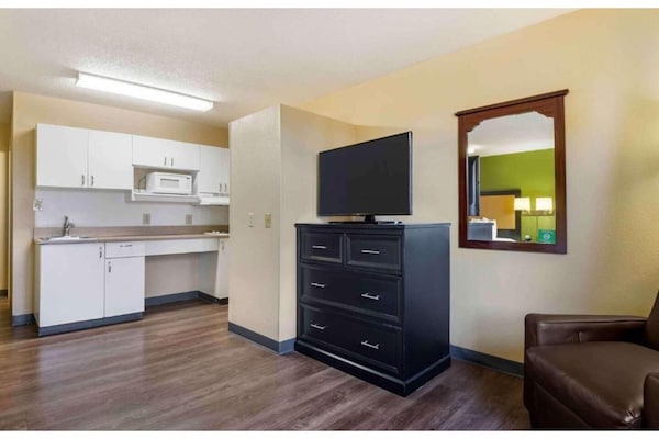 Foto van 2 tweepersoonsbedden | Rookvrij, Keuken - Vakantiehuis in Rochester NY - Kitchen