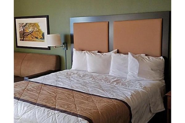 Foto van 1 tweepersoonsbed (queensize) | Rookvrij, Keuken - Vakantiehuis in Brookfield - BedRoom