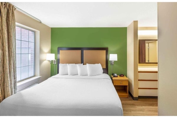 Foto van 1 tweepersoonsbed (queensize) | Rookvrij, Keuken - Vakantiehuis in Brookfield - BedRoom