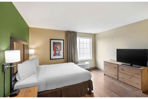 Foto van 1 tweepersoonsbed (queensize) | Rookvrij, Keuken - Vakantiehuis in Brookfield - BedRoom