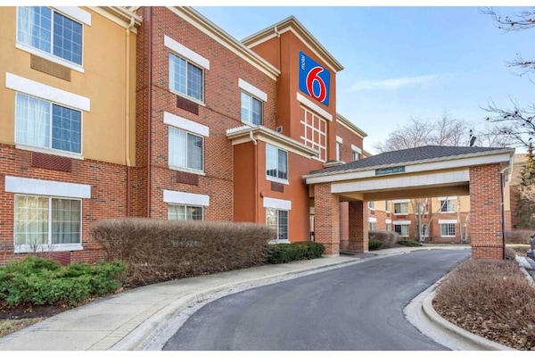 Foto van 1 tweepersoonsbed (queensize) | Rookvrij, Keuken - Vakantiehuis in Vernon Hills - ExteriorSummer