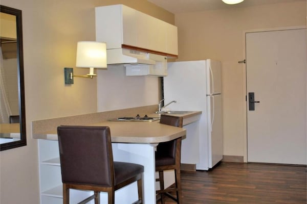 Foto van 1 tweepersoonsbed (queensize) | Rookvrij, Keuken - Vakantiehuis in Vernon Hills - Kitchen