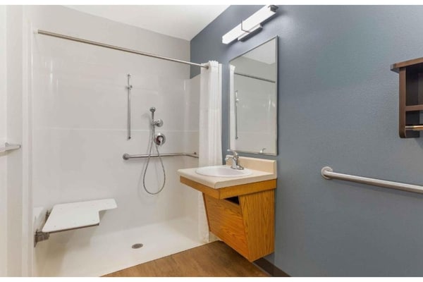 Foto van 1 tweepersoonsbed | Rookvrij, Keuken - Vakantiehuis in Fort Myers FL - BathRoom