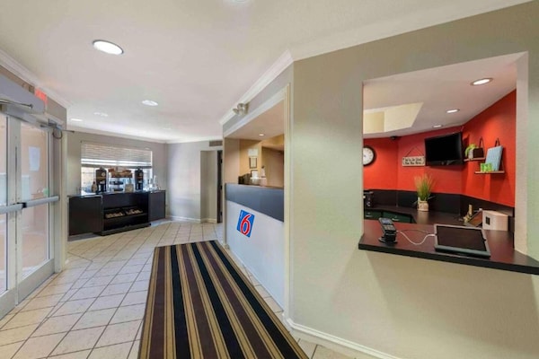 Foto van 1 tweepersoonsbed (queensize) | Rookvrij, Keuken - Vakantiehuis in Eagan - FloorPlan