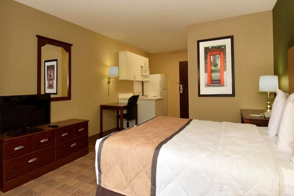 Foto van 1 tweepersoonsbed (queensize) | Rookvrij, Keuken - Vakantiehuis in Cincinnati OH - BedRoom