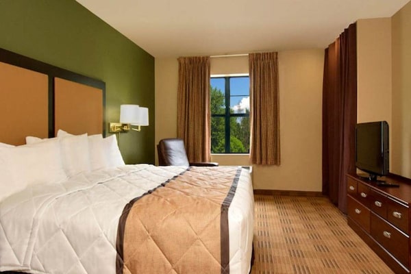 Foto van 1 tweepersoonsbed (queensize) | Rookvrij, Keuken - Vakantiehuis in Cincinnati OH - BedRoom
