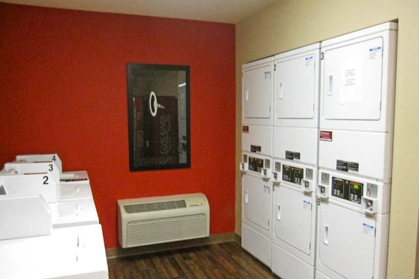 Foto van 1 tweepersoonsbed (queensize) | Rookvrij, Keuken - Vakantiehuis in Cincinnati OH - Facilities