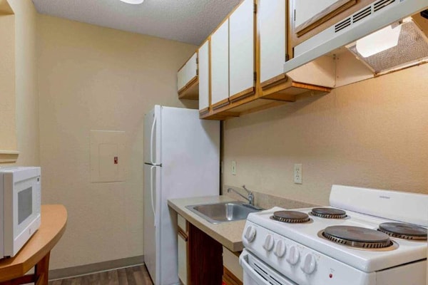 Foto van 1 tweepersoonsbed (queensize) | Rookvrij, Keuken - Vakantiehuis in Cincinnati OH - Kitchen
