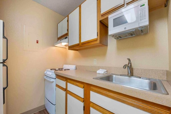 Foto van 1 tweepersoonsbed (queensize) | Rookvrij, Keuken - Vakantiehuis in Cincinnati OH - Kitchen