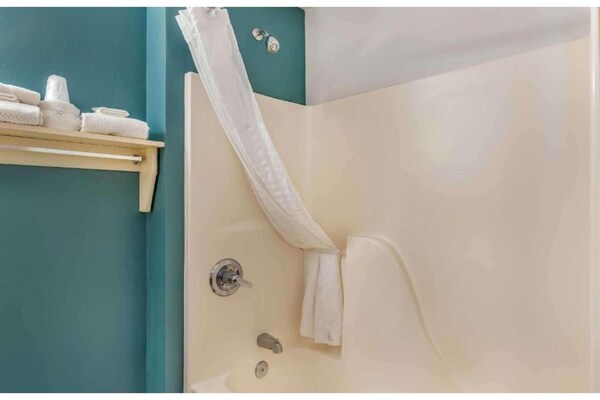 Foto van 1 tweepersoonsbed (queensize) | Rookvrij, Keuken - Vakantiehuis in Little Rock AR - BathRoom