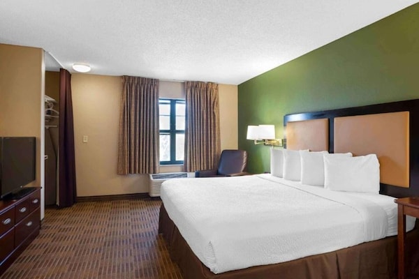 Foto van 1 tweepersoonsbed (queensize) | Rookvrij, Keuken - Vakantiehuis in Memphis - BedRoom