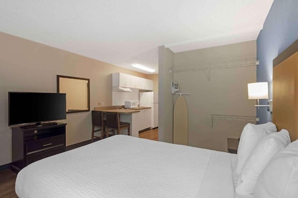 Foto van 1 tweepersoonsbed (queensize) | Rookvrij, Keuken - Vakantiehuis in Memphis - BedRoom