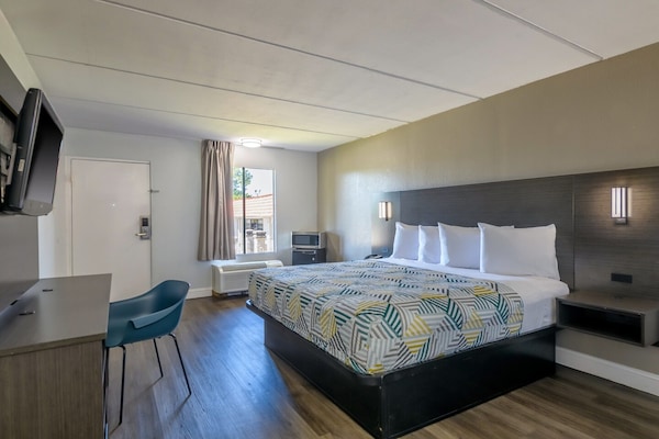 Foto van 1 kingsize bed | Roken toegestaan, Keuken - Vakantiehuis in Stockbridge GA - BedRoom