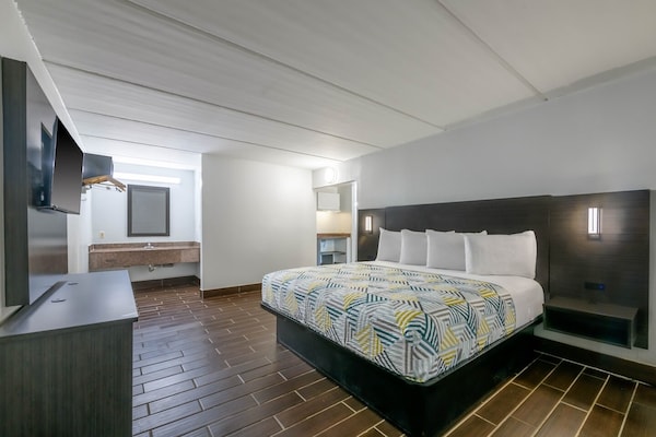 Foto van 1 kingsize bed | Roken toegestaan, Keuken - Vakantiehuis in Stockbridge GA - BedRoom
