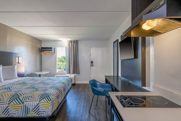 Foto van 1 kingsize bed | Roken toegestaan, Keuken - Vakantiehuis in Stockbridge GA - BedRoom