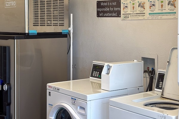 Foto van 2 Queensize Bedden | Roken - Vakantiehuis in Las Vegas NV - Facilities