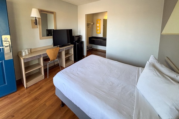 Foto van 1 tweepersoonsbed (queensize) | Roken mogelijk - Vakantiehuis in Las Vegas NV - BedRoom