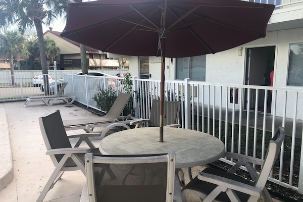 Foto van 1 tweepersoonsbed | Toegankelijk voor mindervaliden/bad - TerraceBalcony