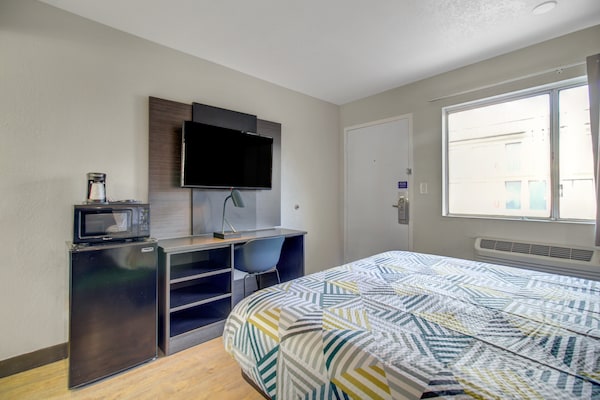 Foto van 1 tweepersoonsbed (Queensize) | Premium, Deluxe - Vakantiehuis in Venice - BedRoom