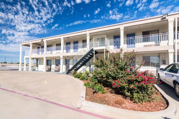 Foto van 2 tweepersoonsbedden | Rookvrij - Vakantiehuis in Wichita Falls - ExteriorSummer