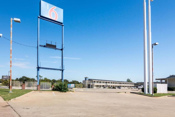Foto van 2 tweepersoonsbedden | Rookvrij - Vakantiehuis in Wichita Falls - ExteriorSummer