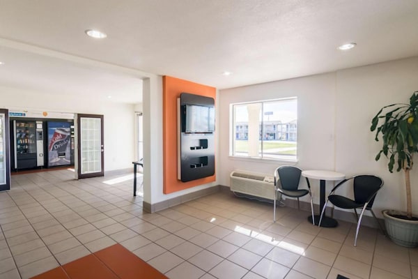 Foto van 2 tweepersoonsbedden | Rookvrij - Vakantiehuis in Wichita Falls - HallReception