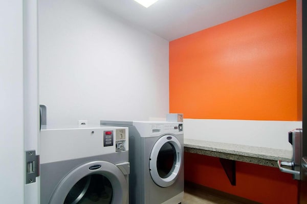 Foto van 2 tweepersoonsbedden (queensize) | Rookvrij - Vakantiehuis in Midland - Facilities