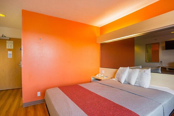 Foto van 1 tweepersoonsbed (queensize) | Suite, rookvrij - Vakantiehuis in Bernalillo - BedRoom