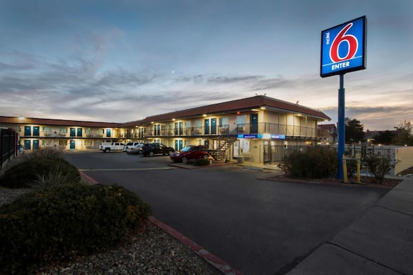 Foto van 2 tweepersoonsbedden | Albuquerque - Vakantiehuis in Albuquerque - ExteriorSummer